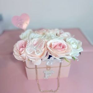 Flower arrangement